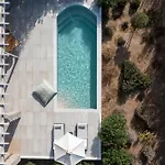 Isalos With Private Pool, Sleeps 4