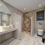 Villa Isalos With Private Pool, Sleeps 4 *