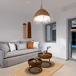 Isalos With Private Pool, Sleeps 4 别墅 Naxos City
