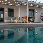 Isalos With Private Pool, Sleeps 4 别墅 Naxos City