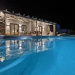 别墅 Isalos With Private Pool, Sleeps 4